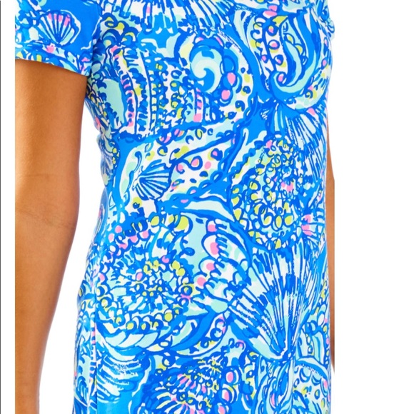 Sale🎉🎉Beautiful Lilly dress to the knee - Picture 2 of 5